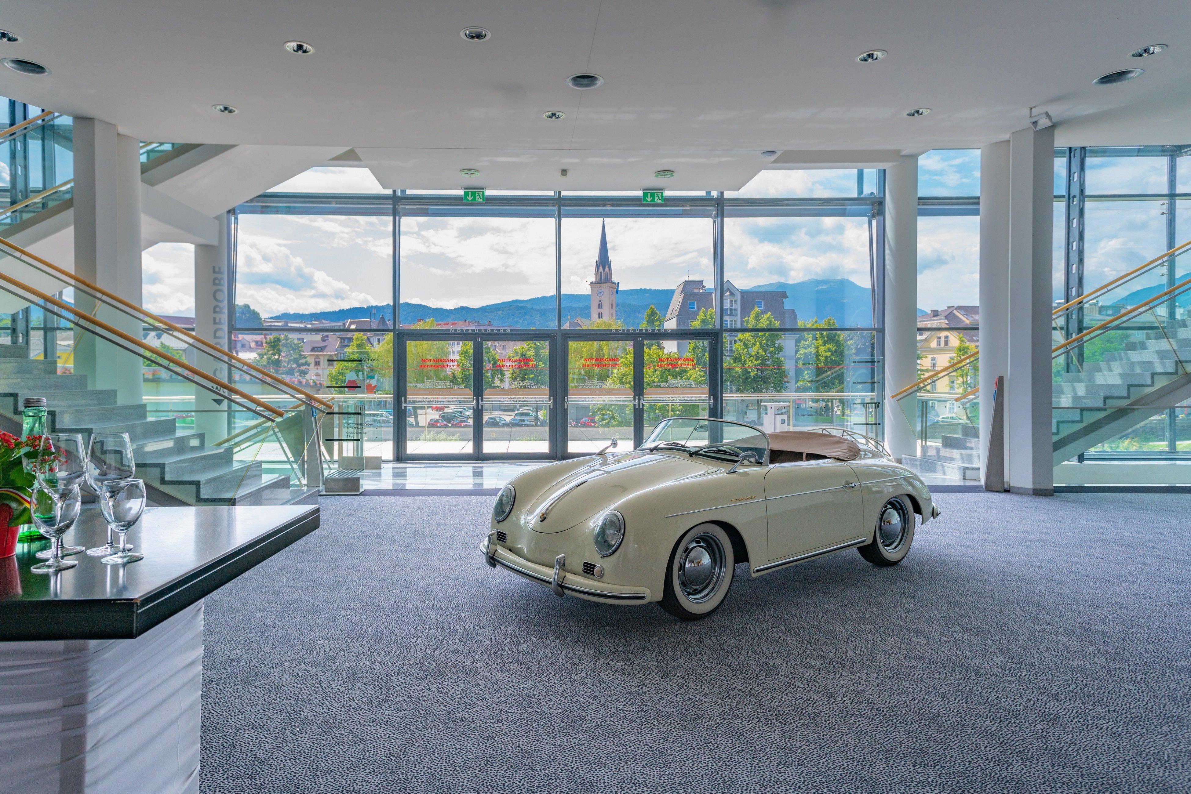 Voco Villach By Ihg Eksteriør bilde