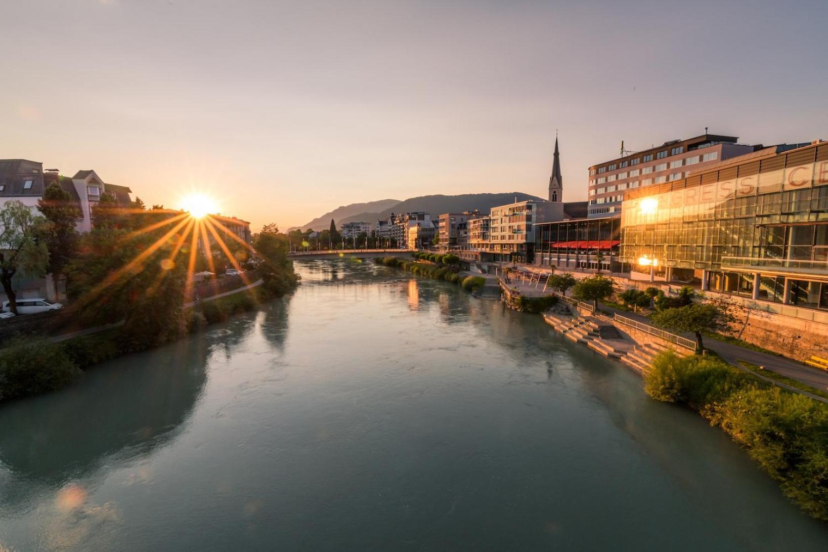 Voco Villach By Ihg Eksteriør bilde