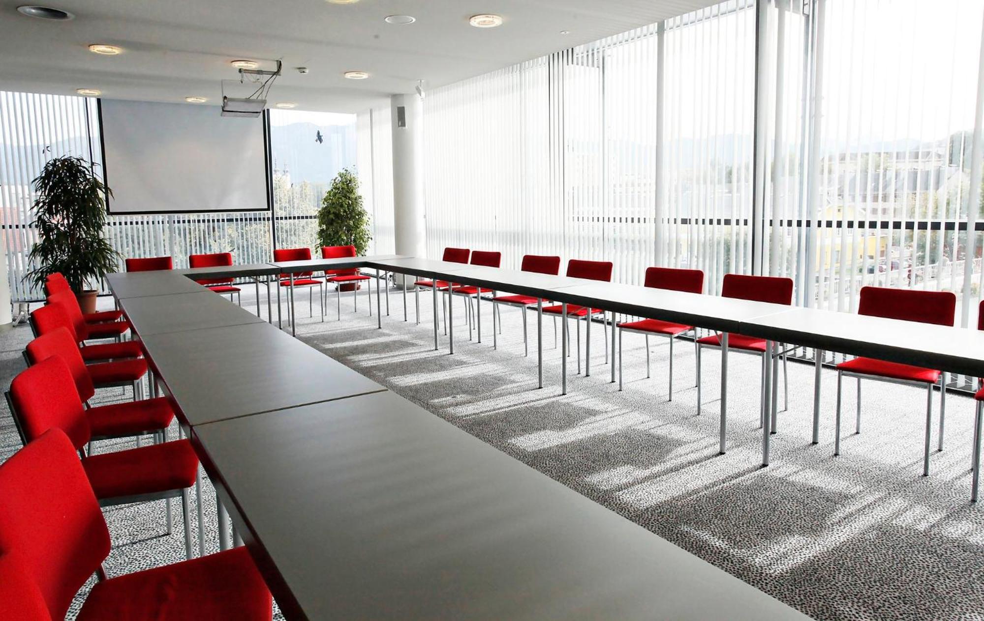 Voco Villach By Ihg Eksteriør bilde